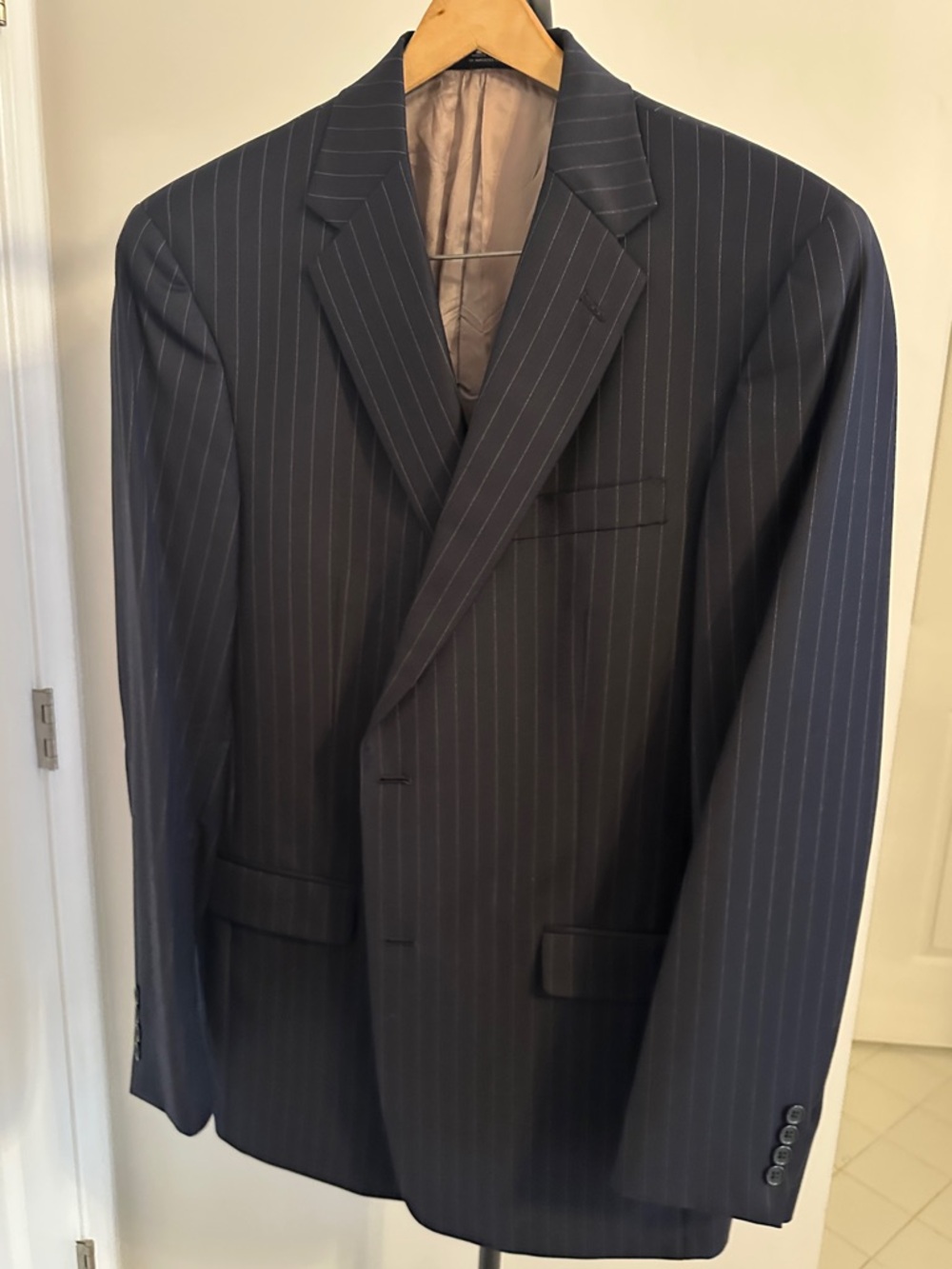 NWOT Hart Schaffner Marx Men’s Navy Pinstripe Suit Jacket & Trousers Pants